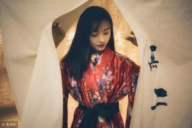 丈夫不務正業,婆婆把房子留給了她,如今卻被趕出家門