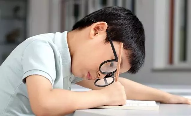 睡前半小時很關鍵,4件事不能對孩子做,不利於孩子成長,還易引發心理問題