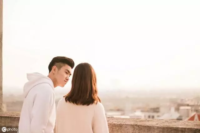 感情中,這4大星座之所以會崩潰,只因太在乎對方