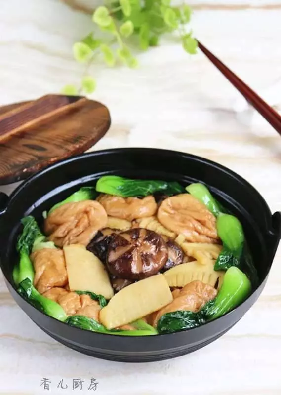 美味素食蚝油鮮筍麵筋~大家可學者煮~