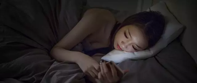 晚上睡覺之前,常做4大事情有利於肝臟健康,越早知道越好