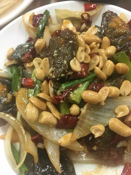 {台中北區}獅兄弟風味小酒館(英才店)CP值超高的生滾蟹黃粥必點