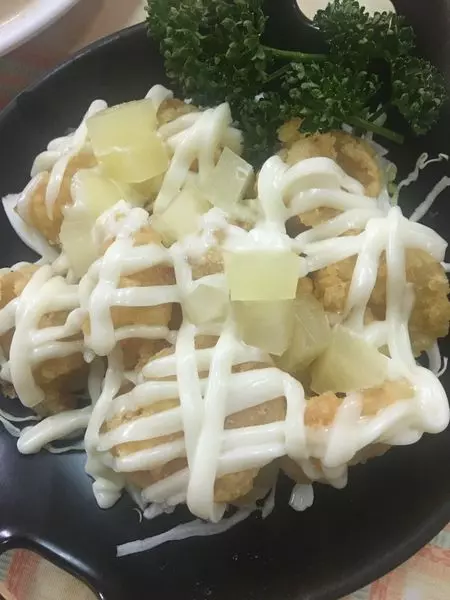 {台中北區}獅兄弟風味小酒館(英才店)CP值超高的生滾蟹黃粥必點