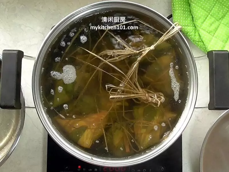阿嫲的福建鹹肉粽