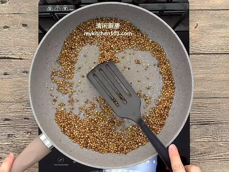 蘭花娘惹粽 和香辣叄巴蝦米(SAMBAL蝦米)鹹肉粽
