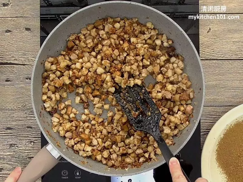 蘭花娘惹粽 和香辣叄巴蝦米(SAMBAL蝦米)鹹肉粽