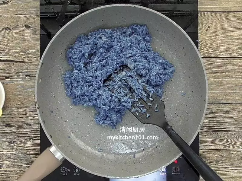 蘭花娘惹粽 和香辣叄巴蝦米(SAMBAL蝦米)鹹肉粽