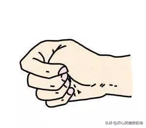 心理測試:4種握拳方式,你屬於哪種?一秒測出你的真實性格!