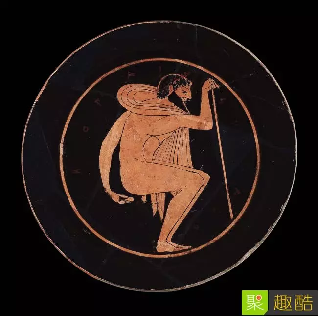 12個現在做詭異到「可能會被抓起來槍斃」的古代人才有怪癖。#6 最髒女王的腳…