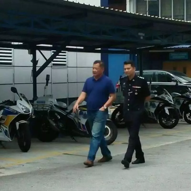 【新任警隊一哥出訪】一身便服突擊巡視三間警局,讓民眾感到吃驚!