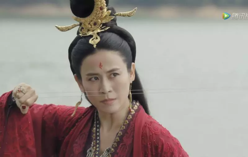 【宣萱好壞啊!】TVB視後出道26年,第一次演奸角!網友:氣到想要她碎屍萬段…