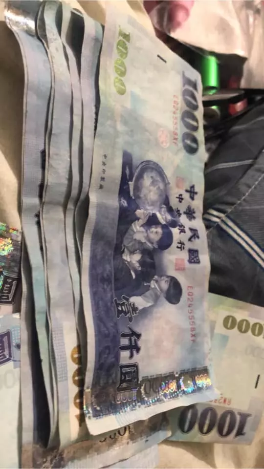 快幫另一半洗衣服!她替老公洗褲子「爽賺高額洗衣費」 人妻狂曬「洗衣機最美景色」:我也遇過