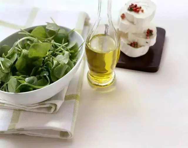 臺灣鄉下四種野菜雜草,隨處可見,比人蔘鹿茸功效好,多吃驅濕氣還能治病