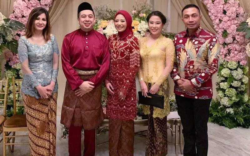 納吉兒子訂婚!曾與臺灣女星互動親密,如今未婚妻的來頭不小!