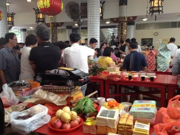 新加坡青年:別拿我們和中國人混為一談,我們差很大!