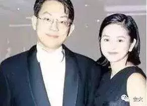 被譽為「1990年代最可愛女孩」葉蘊儀。14歲走紅23歲閃婚27歲「失婚跌落谷底」 如今46歲浴火重生美翻!