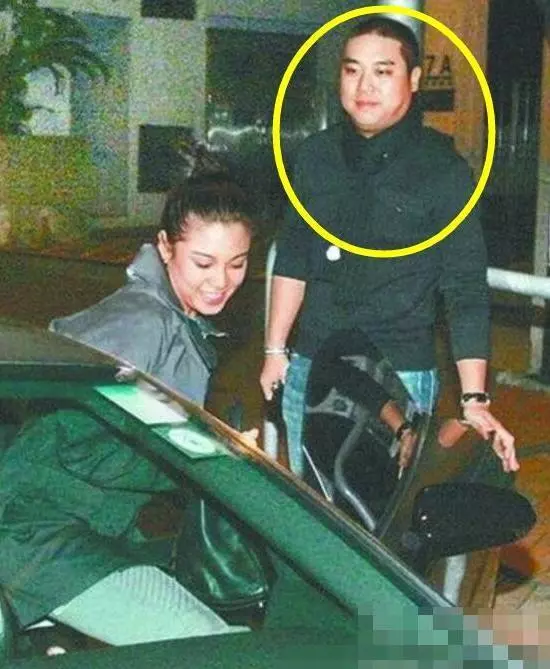 她曾對劉愷威不屑一顧,卻被多任男友拋棄,今40歲「嫩」成少女!