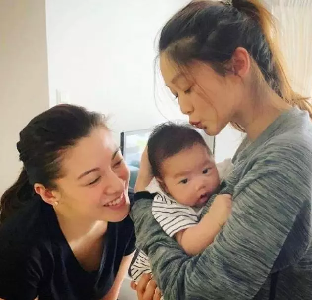 她曾對劉愷威不屑一顧,卻被多任男友拋棄,今40歲「嫩」成少女!