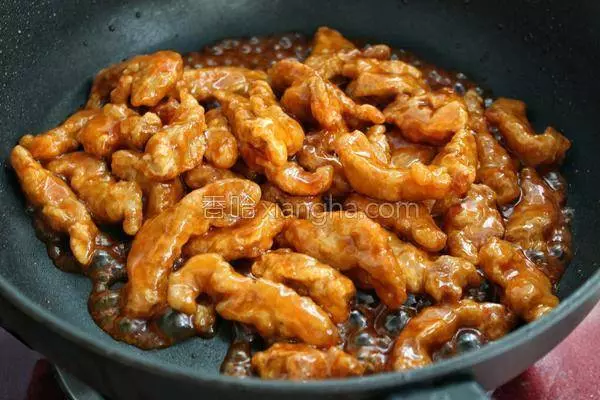 半斤豬肉2個雞蛋,教你做開胃又下飯的家常菜,比小酥肉更好吃!