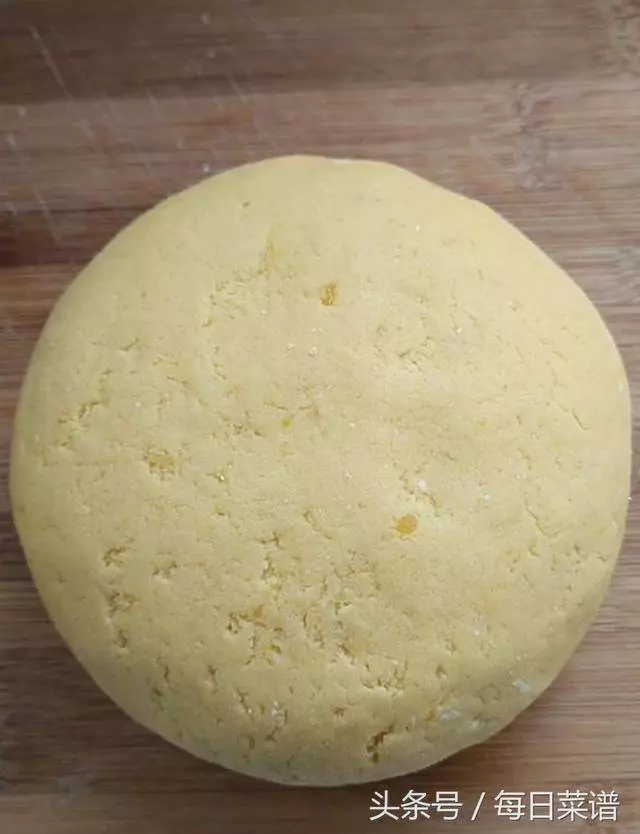 教你做最好吃的紅薯丸子,軟糯香甜,一上桌就搶光