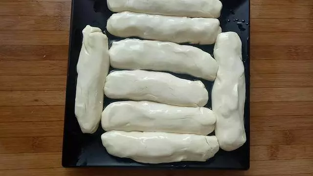 突發奇想用蘿蔔做成煎餅,沒想到出奇的好吃,孩子每天都鬧著要吃