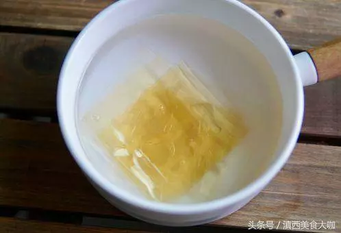 甜品-芒果千層糕,看著就很有食慾,好吃到沒朋友,快來試試吧!