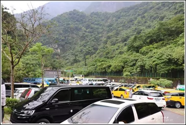 清水斷崖、匯德步道! 蘇花公路最美的路段,懸崖峭壁、山海對峙、驚險壯麗、藍色驚艷