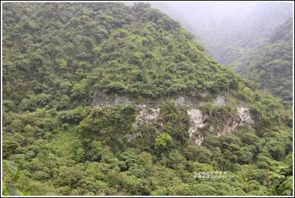 清水斷崖、匯德步道! 蘇花公路最美的路段,懸崖峭壁、山海對峙、驚險壯麗、藍色驚艷