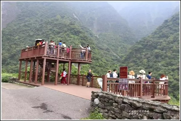 清水斷崖、匯德步道! 蘇花公路最美的路段,懸崖峭壁、山海對峙、驚險壯麗、藍色驚艷