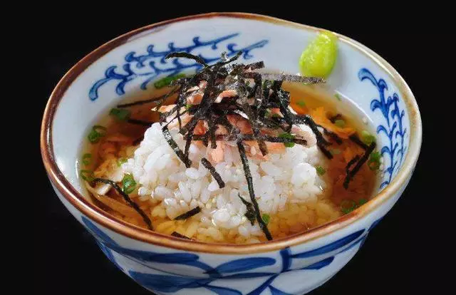 日本人是怎麼吃米飯?醋泡飯忍了,第四種讓中國人忍無可忍!