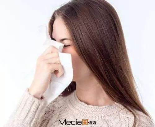 凡士林也開外掛 ! 10種超乎想像的使用法讓人再也離不開啦 !