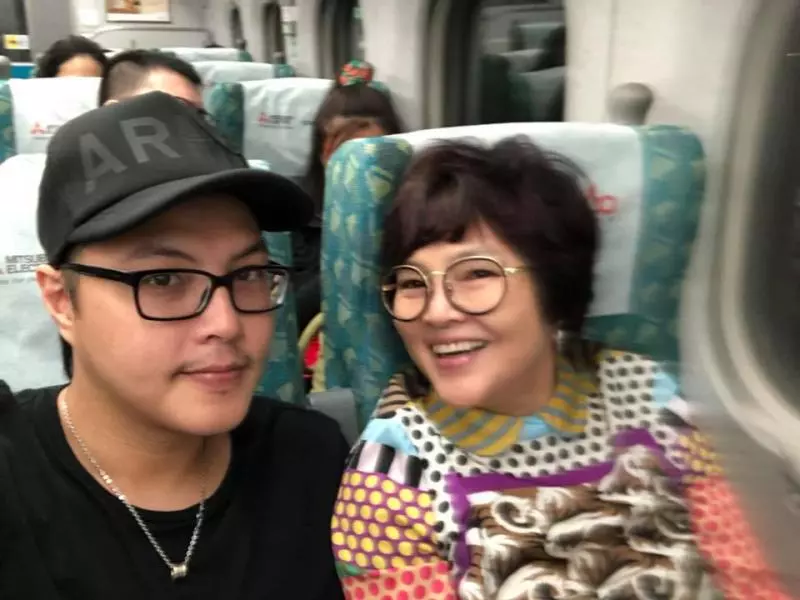 報警抓吸毒兒子!他入獄前交出150萬元,紀寶如當場淚崩!