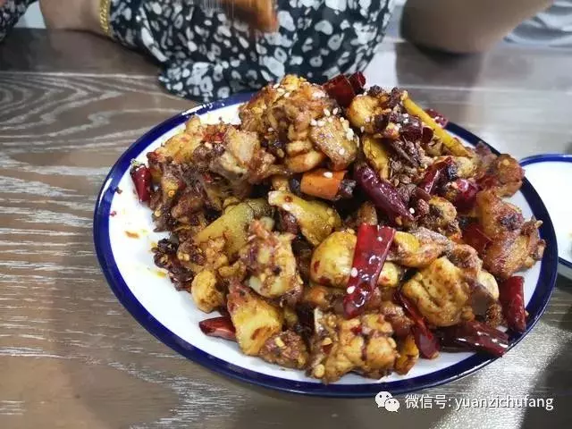 辣子雞丁的15種做法味道絕了!連吃三盤都不膩,很實用!