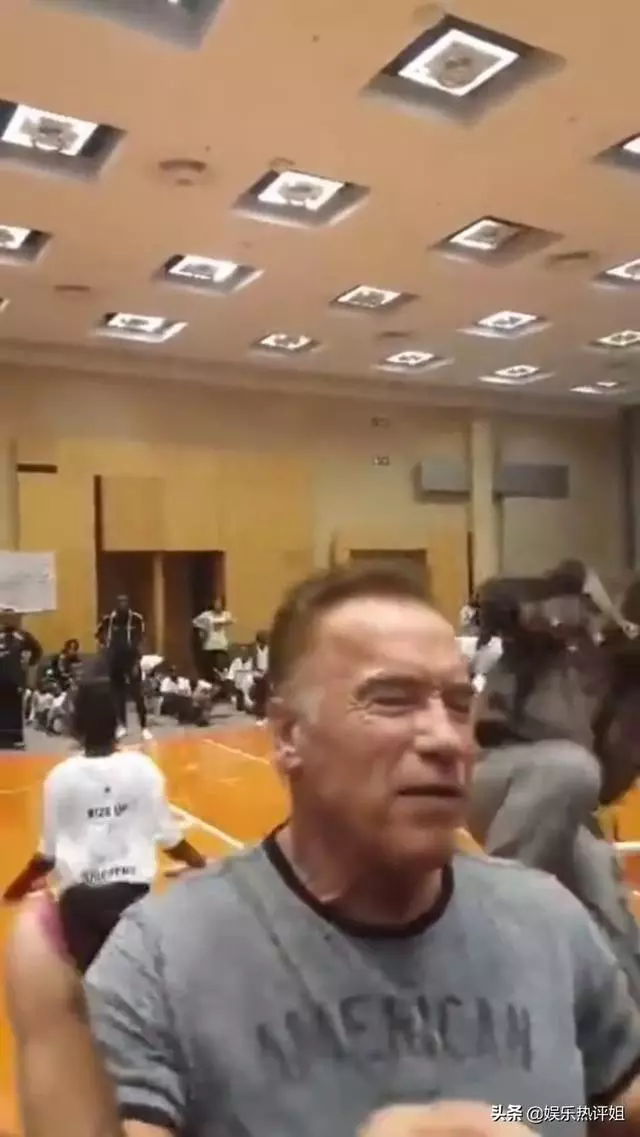 突發!72歲的施瓦辛格遭遇襲擊,行兇疑犯動機暫時不明!