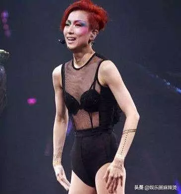 心疼鄭秀文!剛遭遇婚姻的「不幸」,現在事業又遇到重大「打擊」!