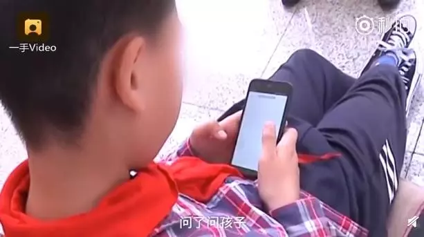 10歲屁孩「抖內」23萬送直播主 媽得知淚崩:「那是你爸的喪葬費!」