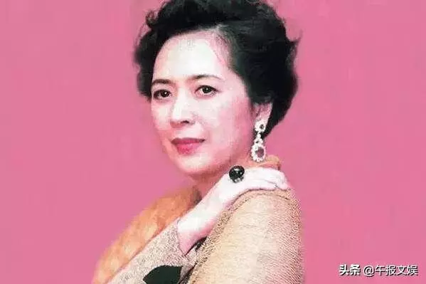 劉鑾雄原配相貌驚為天人,陪伴大劉白手起家,抗癌十年終抑鬱而亡!