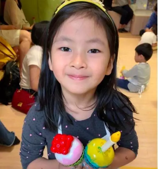阿雅女兒證明:媽媽攢了一輩子的美貌一股腦兒發揮到了女兒身上!