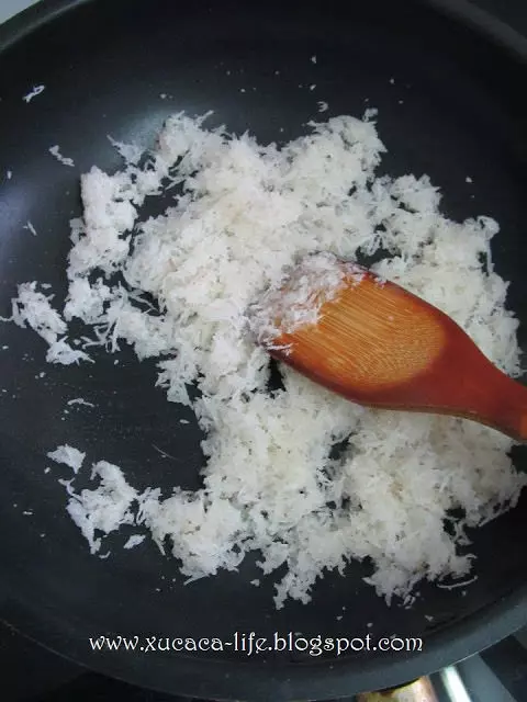 傳統糕點(Ang Ku Kuih )紅龜糕 ~ Step By Step 教你從餡料,糕皮到做成紅龜糕,非常簡單