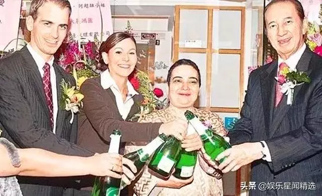 賭王女兒男人相57歲未談過戀愛?身家百億獨來獨往寄情寵物狗!