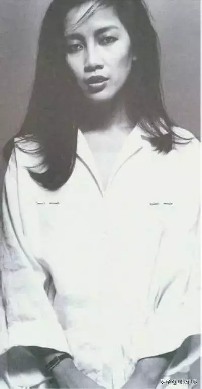 59歲齊秦娶小24歲嬌妻,生有一兒一女,一家4口幸福美滿!