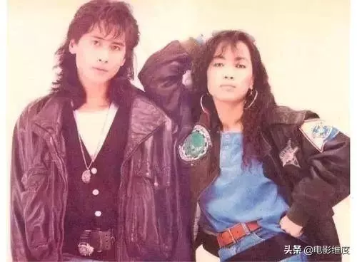 59歲齊秦娶小24歲嬌妻,生有一兒一女,一家4口幸福美滿!