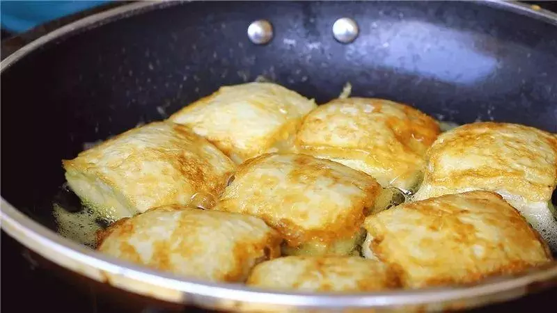 比肉還好吃的煎釀豆腐 -