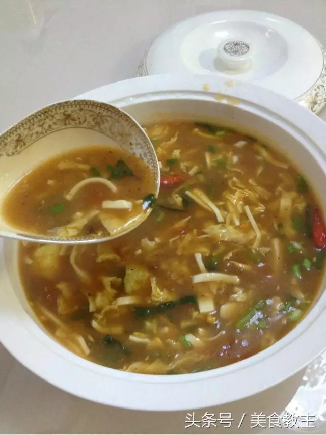 3分鐘就能搞定的酸辣湯,食材做法超級簡單,味道一點也不簡單 - .