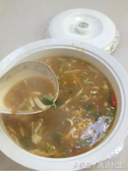 3分鐘就能搞定的酸辣湯,食材做法超級簡單,味道一點也不簡單 - .