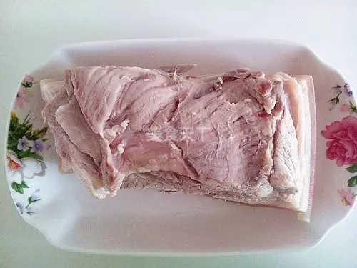自製廣式脆皮燒肉 -