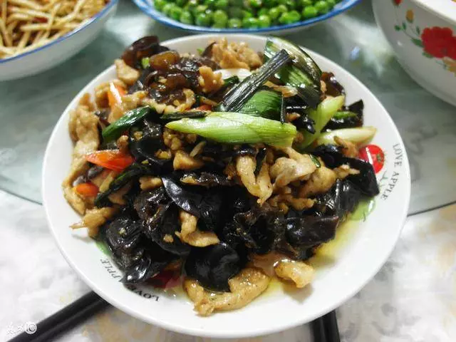 30種木耳的做法,比吃肉還過癮,女人吃了對皮膚好!