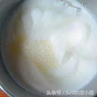 戚風蛋糕詳細做法,零失敗,不塌陷,不開裂