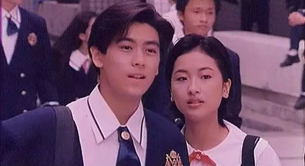 還記得陳小春版鹿鼎記嗎?現實中他老婆鋃鐺入獄,「壕無人性」!