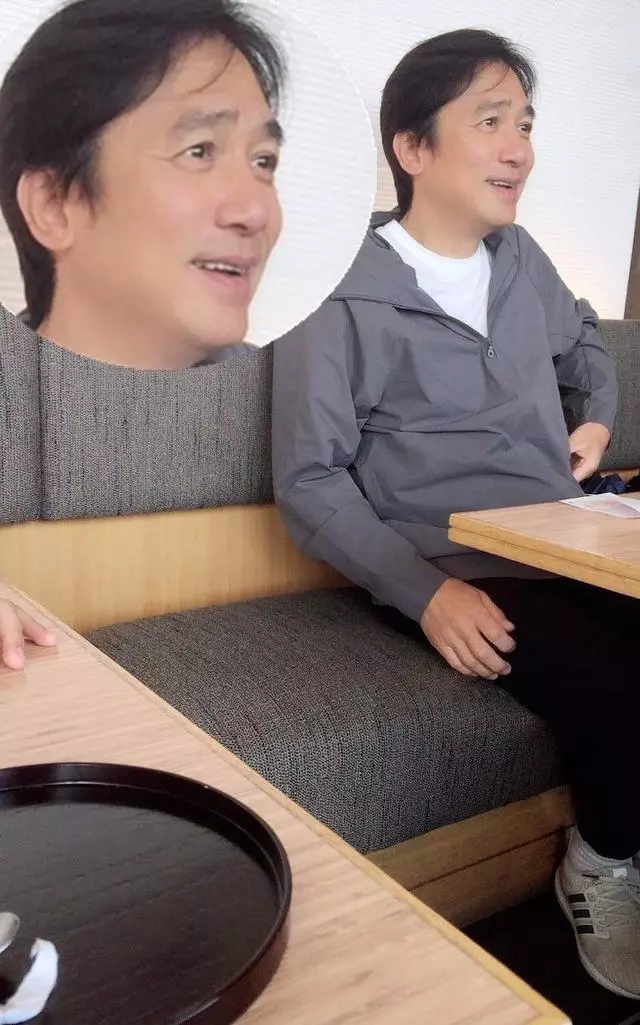 梁朝偉張學友喝茶被偶遇,兩大男神面容滄桑老成這樣!